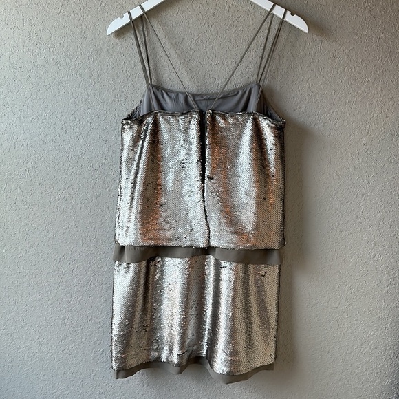 Banana Republic Pewter Sequin Layered Spaghetti Strap Mini Dress Size 6 - Picture 9 of 16